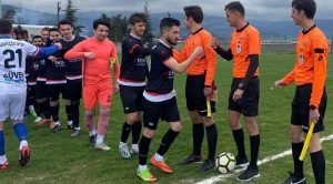karapurcekspor-geyve-de-umutlandi