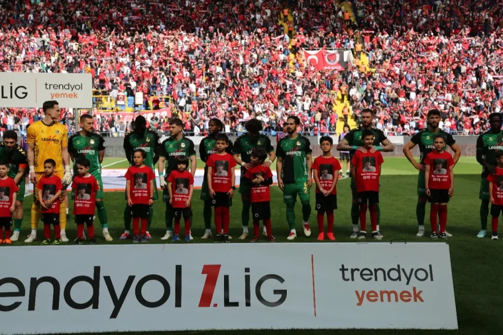 sakaryaspor-gencler