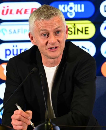 Solskjaer'den Kadıköy zaferi sonrası açıklama: Savaşan oyuncular gördük
