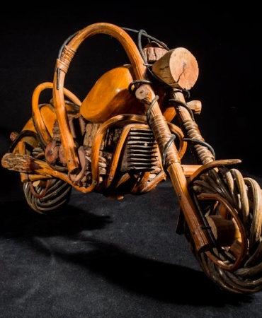 D-100-Geyve8217de-Akilalmaz-Goruntu-Odun-Yuklu-Motosiklet-Tehlikesi-featured