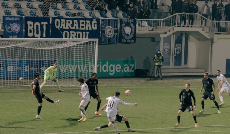 Erzurumspor-FK8217dan-Play-Off-Kutlamasi-Basin-Toplantisi-Coskuya-Sahne-Oldu-featured