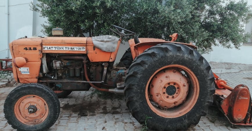 Geyve-D-1508217de-Traktor-Taksi-Carpisti-3-Hafif-Yarali-featured