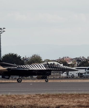 Geyve-D-6508217de-Akil-Almaz-Hiz-Otobus-Degil-Ucak-featured