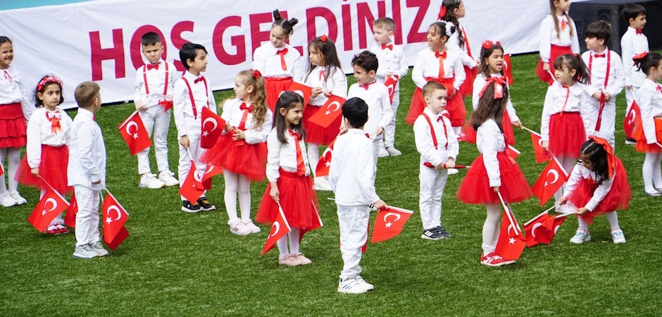 Geyve-Devlet-Hastanesi8217nde-23-Nisan-Coskusu-Minik-Kalpler-Senlendi-featured