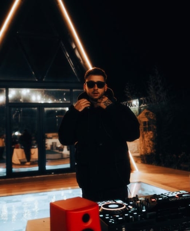 Geyve-Umre-Donusu-Viruse-Yakalanan-Alisan-Aydin8217a-Veda-Etti-featured