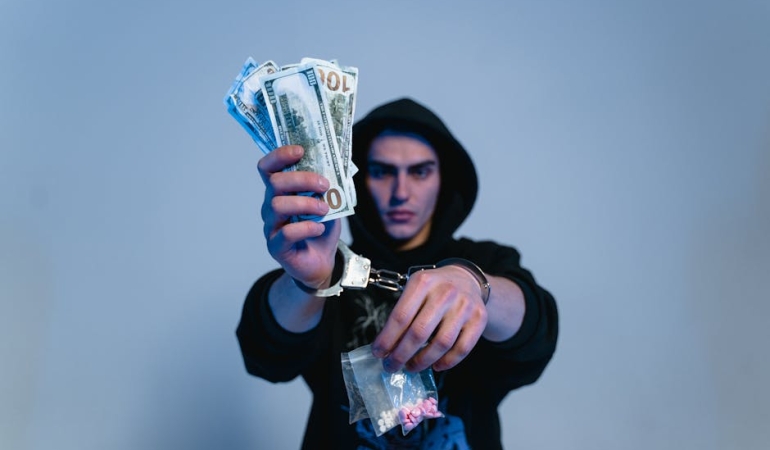 Sakarya8217da-Dev-Uyusturucu-Operasyonu-2-Tutuklama-featured