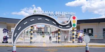 Adapazari-Belediyesi8217nden-Yalniz-Yasayan-Hatice-Karaguzel8217e-Kapsamli-Destek-featured