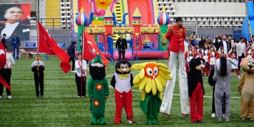 Ferizli8217nin-Yeni-Yasam-Alani-Acilisa-Hazirlaniyor-Dev-Parkta-Son-Rotuslar-featured