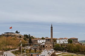 Geyve8217nin-Gelecegi-Icin-Kritik-Ziyaret-Baskan-Kaya-Bakan-Kurum8217la-Gorustu-featured