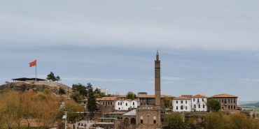 Geyve8217nin-Gelecegi-Icin-Kritik-Ziyaret-Baskan-Kaya-Bakan-Kurum8217la-Gorustu-featured