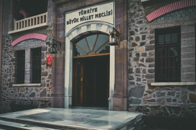 Sakarya-Buyuksehir-Meclisi-Kritik-Yatirimlar-Icin-Toplaniyor-featured