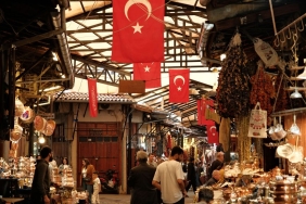Sakarya-Katli-Pazaryeri8217nin-Emektar-Esnafi-Mehmet-Sezer-Son-Yolculuguna-Ugurlandi-featured