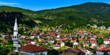 Sakarya-Kirmizi-Dolmuslarda-Donusum-Ruzgari-UKOME8217den-Stratejik-Karar-featured