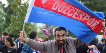 Akif-Yener-Zafer-Haftasi-Coskusunu-Erenler8217e-Tasiyor-featured