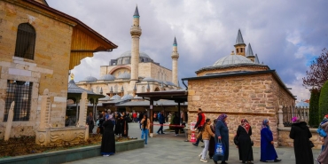 Baskan-Isiksu8217ya-Muhtarlardan-Yeni-Donem-Ziyareti-Is-Birligi-Vurgusu-featured
