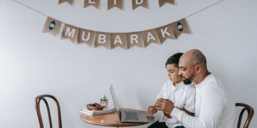 Geyve8217de-Uvey-Ogul-Cinayeti-Kurbani-Ramazan-Guler-Son-Yolculuguna-Ugurlandi-featured