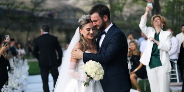 Meltem-ve-Koray-Geyve8217de-Dunya-Evine-Girdi-Coskulu-Dugun-featured