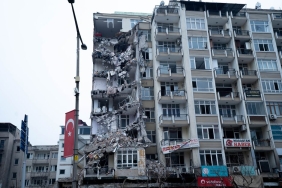 Buyuksehir8217in-8216Hayat-Timi8217-Deprem-Bolgesi-Gorevini-Kayipsiz-Tamamladi-featured