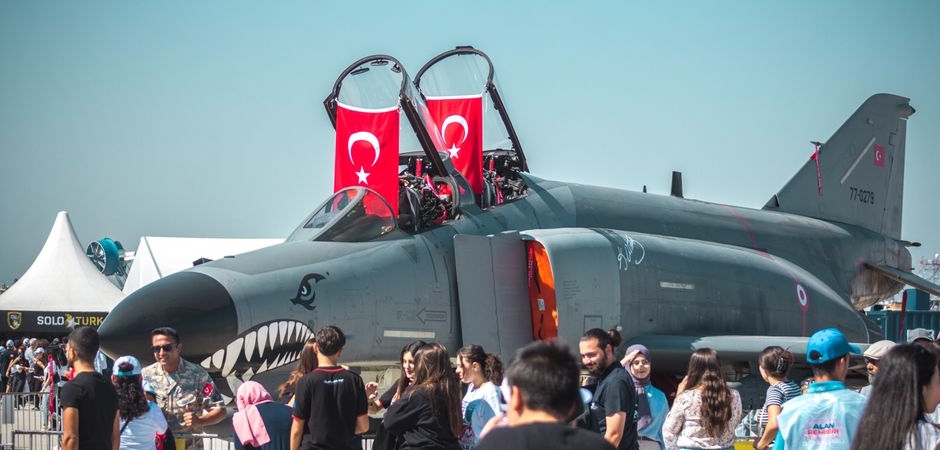 Teknofest039te-ucuncu-olan-ogrencilerden-Baskan-Dinc039e-ziyaret-featured